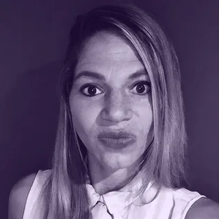 Tamara, Chargée de communication